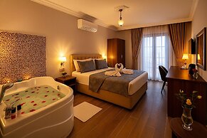 Defne Hotel