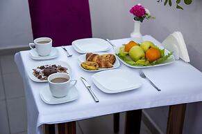 Defne Hotel