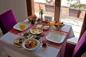 Defne Hotel