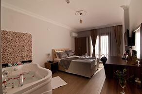 Defne Hotel