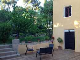 Villa Roumanille