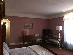 Villa Roumanille