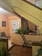 Midtown Guest House