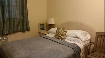 Midtown Guest House