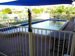 Kurrmine Beach Motel