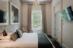 The Crafers Hotel