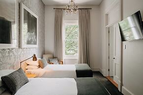 The Crafers Hotel