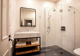 The Crafers Hotel