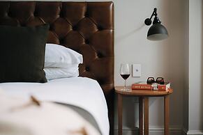 The Crafers Hotel