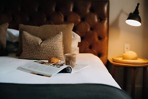 The Crafers Hotel