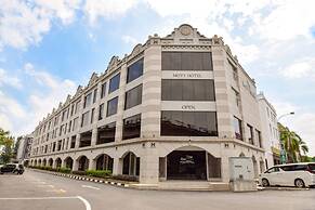 Moty Hotel