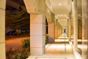 Moty Hotel