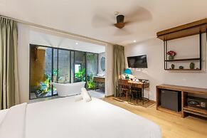 Seaforest Hotel by Haviland