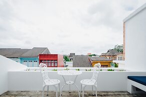 Xinlor House