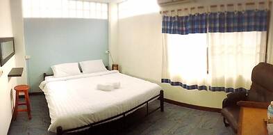 Yen Aura Boutique Hotel
