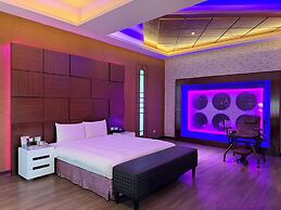 Wei Feng Exquisite Motel Pintung Branch