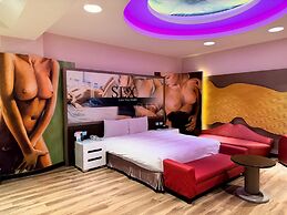 Wei Feng Exquisite Motel Pintung Branch
