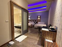 Wei Feng Exquisite Motel Pintung Branch