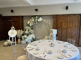 Lanelay Hall Hotel & Spa