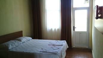 Graywolf Hotel