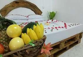 Veli Thoddoo Inn