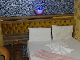 Meta Hotel