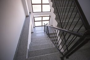 Hotel N16