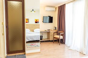 Hotel N16
