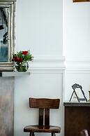 Hotel N16