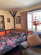 OYO Yarm Cottages