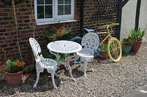 OYO Yarm Cottages
