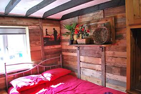 OYO Yarm Cottages
