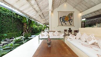 Villa Gembira by Villa Finder