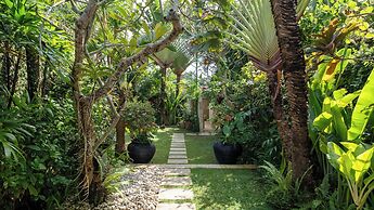 Villa Gembira by Villa Finder