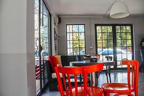 Hotel Antigone