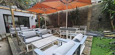 Hotel Antigone