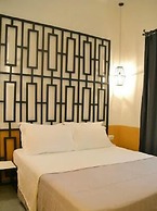 Hotel Antigone