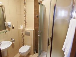 Hotel Rytwiany Nowy Dworek