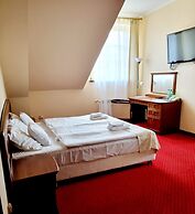 Hotel Rytwiany Nowy Dworek