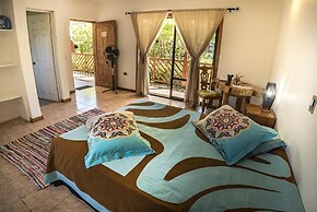 Kahina Lodge