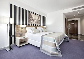 Ramada Hotel & Suites by Wyndham Edirne