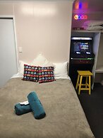 Acacia Motel