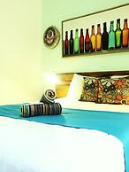 Acacia Motel