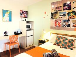 Acacia Motel