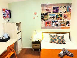 Acacia Motel