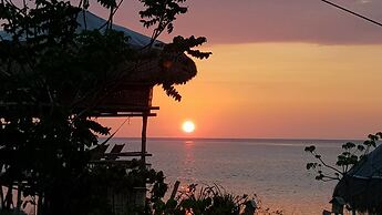 Birdland Beach Club