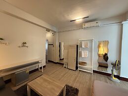 Baan Nampetch Hostel