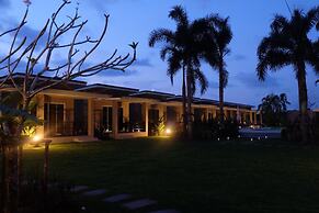 The Oasis Khaolak Resort