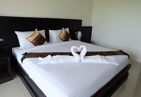 The Oasis Khaolak Resort