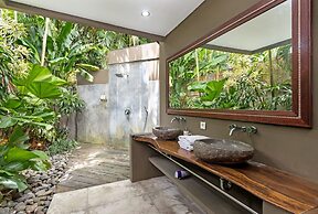 Villa Yoga by Villa Finder